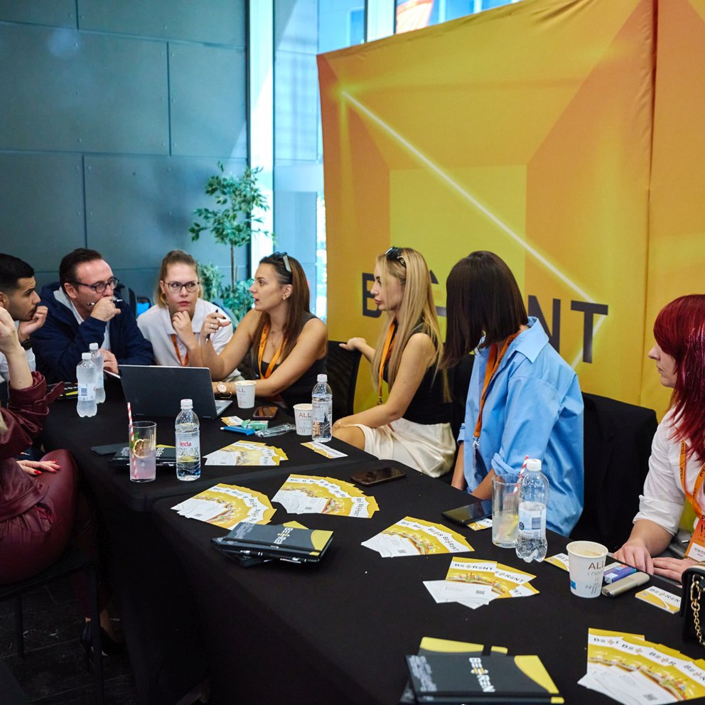 Booking.com Looking to grow your portfolio? Adding new properties to your BeeRent account has never been easier!